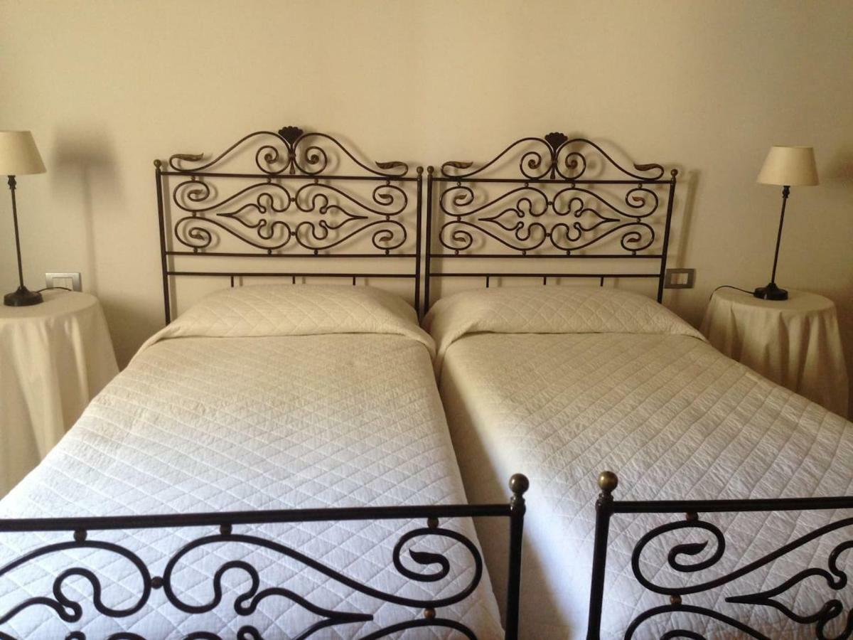 Suite A Villa D'Orri ซาร์ร็อค ภายนอก รูปภาพ